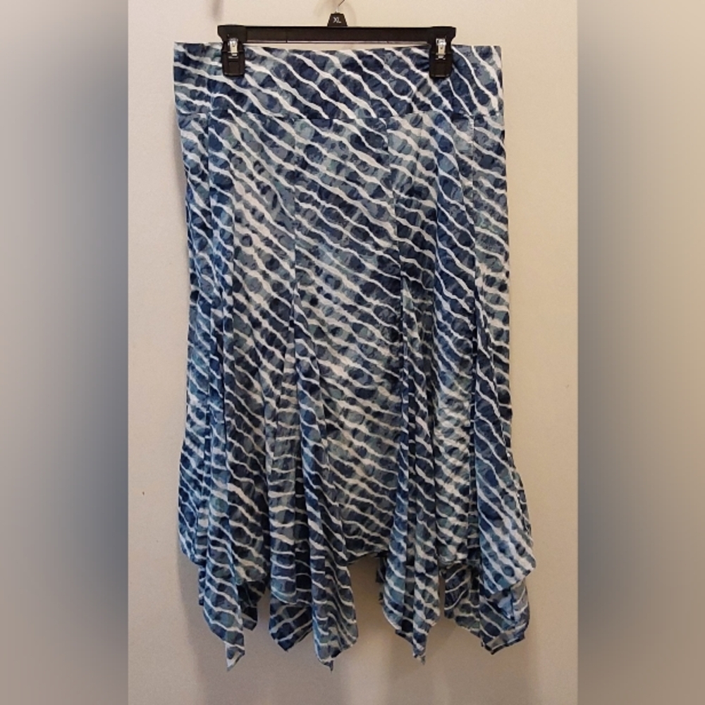 Chico's Blue and White Patterned A-Line Skirt